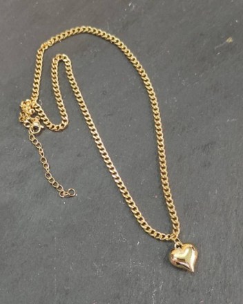 3   κολιε καρδια χρυσο (1)